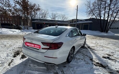 Honda Accord IX рестайлинг, 2020 год, 2 400 000 рублей, 15 фотография
