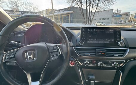 Honda Accord IX рестайлинг, 2020 год, 2 400 000 рублей, 28 фотография