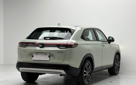 Honda Vezel, 2022 год, 2 185 000 рублей, 5 фотография