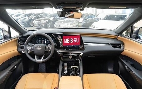 Lexus RX IV рестайлинг, 2024 год, 6 620 000 рублей, 8 фотография