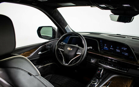 Cadillac Escalade V, 2023 год, 13 500 000 рублей, 17 фотография