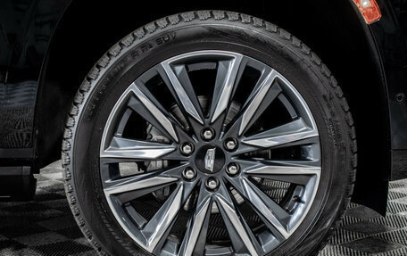 Cadillac Escalade V, 2023 год, 13 500 000 рублей, 33 фотография