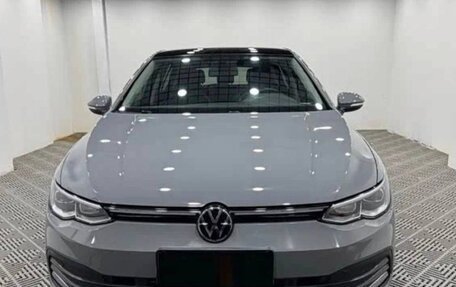 Volkswagen Golf VIII, 2022 год, 2 040 000 рублей, 4 фотография