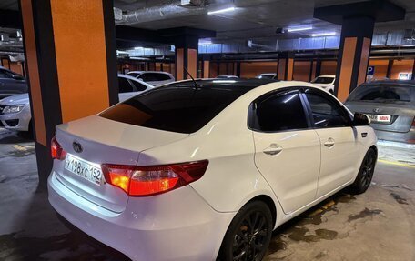 KIA Rio III рестайлинг, 2015 год, 745 000 рублей, 3 фотография