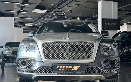 Bentley Bentayga I, 2018 год, 9 500 000 рублей, 2 фотография