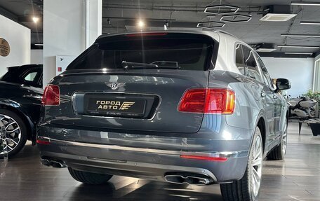 Bentley Bentayga I, 2018 год, 9 500 000 рублей, 8 фотография