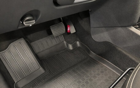 Renault Logan II, 2015 год, 900 000 рублей, 9 фотография