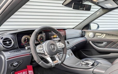 Mercedes-Benz E-Класс AMG, 2018 год, 5 150 000 рублей, 16 фотография