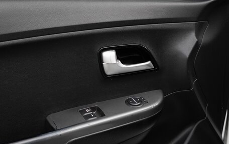 KIA Rio III рестайлинг, 2015 год, 710 000 рублей, 18 фотография