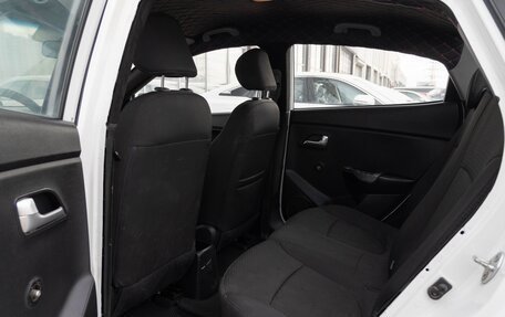 KIA Rio III рестайлинг, 2015 год, 710 000 рублей, 20 фотография