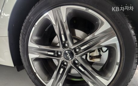 KIA K5, 2022 год, 2 080 000 рублей, 17 фотография