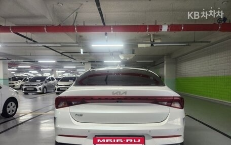 KIA K5, 2022 год, 2 080 000 рублей, 5 фотография