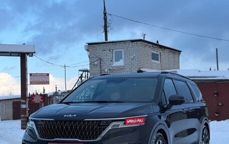 KIA Carnival, 2023 год, 4 950 000 рублей, 1 фотография