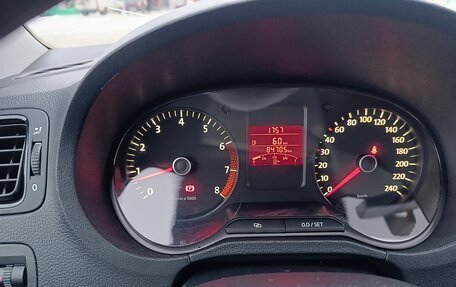 Volkswagen Polo VI (EU Market), 2013 год, 830 000 рублей, 6 фотография