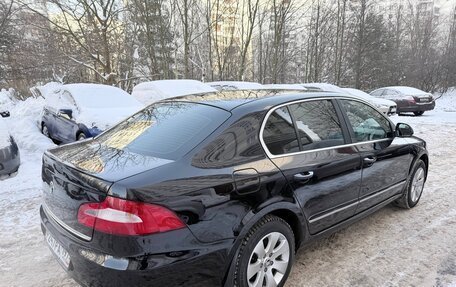 Skoda Superb III рестайлинг, 2011 год, 920 000 рублей, 5 фотография