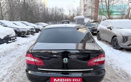 Skoda Superb III рестайлинг, 2011 год, 920 000 рублей, 4 фотография
