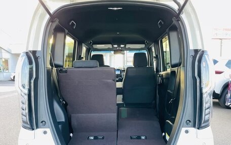 Honda N-BOX II, 2022 год, 940 000 рублей, 8 фотография