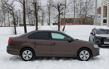 Volkswagen Jetta VI, 2014 год, 1 050 000 рублей, 8 фотография