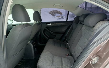 Volkswagen Jetta VI, 2014 год, 1 050 000 рублей, 16 фотография