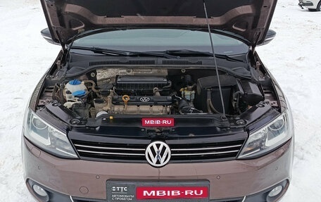 Volkswagen Jetta VI, 2014 год, 1 050 000 рублей, 13 фотография