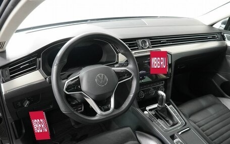 Volkswagen Passat B8 рестайлинг, 2017 год, 1 849 000 рублей, 9 фотография