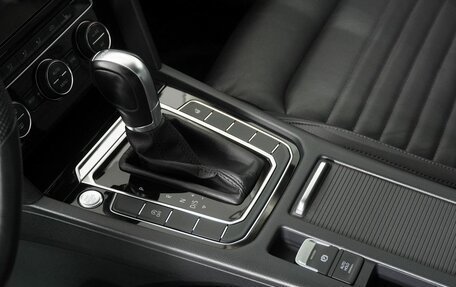 Volkswagen Passat B8 рестайлинг, 2017 год, 1 849 000 рублей, 19 фотография