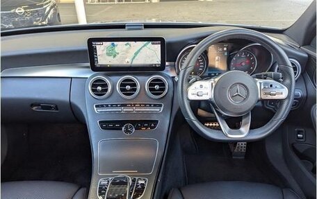 Mercedes-Benz C-Класс, 2019 год, 1 930 000 рублей, 5 фотография