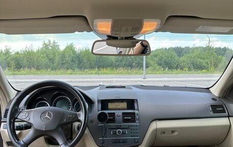 Mercedes-Benz C-Класс, 2011 год, 1 100 000 рублей, 8 фотография