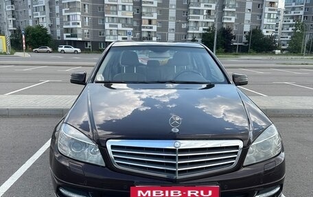 Mercedes-Benz C-Класс, 2011 год, 1 100 000 рублей, 2 фотография