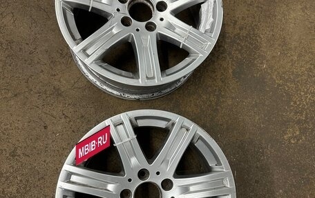 Mercedes-Benz C-Класс, 2011 год, 1 100 000 рублей, 13 фотография