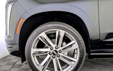 Cadillac Escalade V, 2025 год, 24 700 000 рублей, 7 фотография