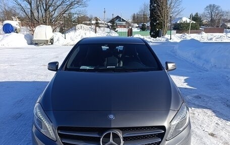 Mercedes-Benz A-Класс, 2014 год, 1 800 000 рублей, 1 фотография
