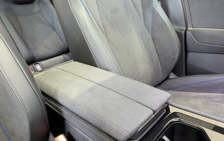 Volkswagen Tiguan, 2025 год, 5 290 000 рублей, 26 фотография