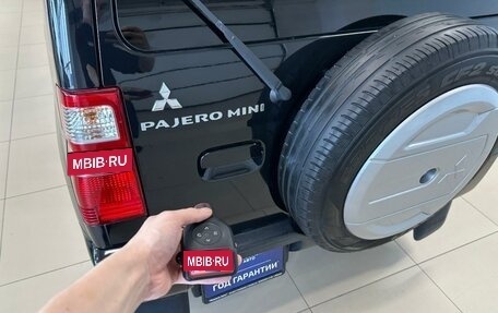 Mitsubishi Pajero Mini II, 2012 год, 949 999 рублей, 23 фотография