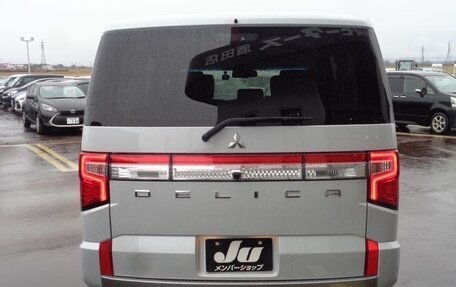 Mitsubishi Delica D:5 I, 2023 год, 3 100 000 рублей, 5 фотография