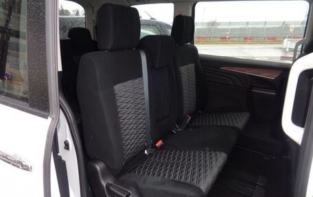 Mitsubishi Delica D:5 I, 2023 год, 3 100 000 рублей, 10 фотография