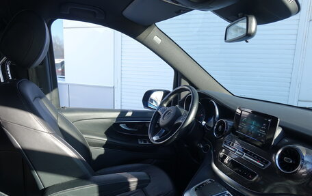 Mercedes-Benz V-Класс, 2020 год, 5 900 000 рублей, 12 фотография
