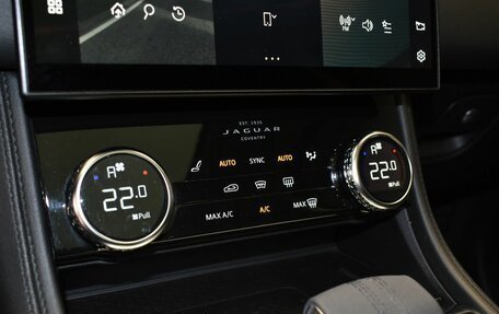 Jaguar F-Pace, 2021 год, 5 280 000 рублей, 22 фотография