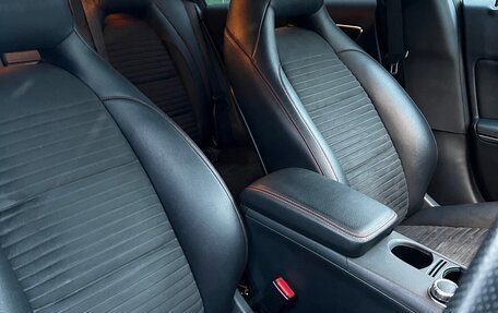 Mercedes-Benz CLA, 2016 год, 1 790 000 рублей, 17 фотография