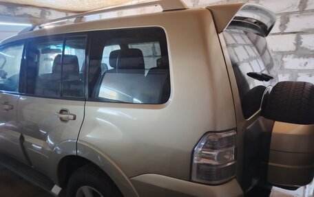 Mitsubishi Pajero IV, 2008 год, 1 650 000 рублей, 4 фотография