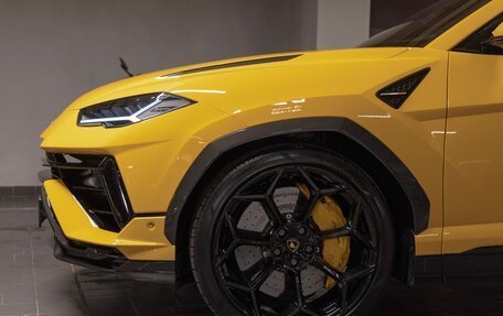 Lamborghini Urus I, 2024 год, 35 000 000 рублей, 3 фотография