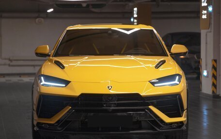 Lamborghini Urus I, 2024 год, 35 000 000 рублей, 8 фотография