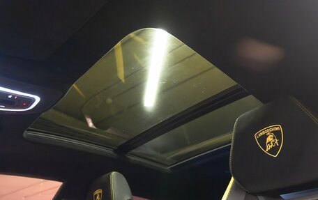 Lamborghini Urus I, 2024 год, 35 000 000 рублей, 12 фотография