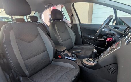 Peugeot 408 I рестайлинг, 2013 год, 690 000 рублей, 11 фотография