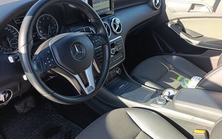 Mercedes-Benz A-Класс, 2014 год, 1 800 000 рублей, 10 фотография