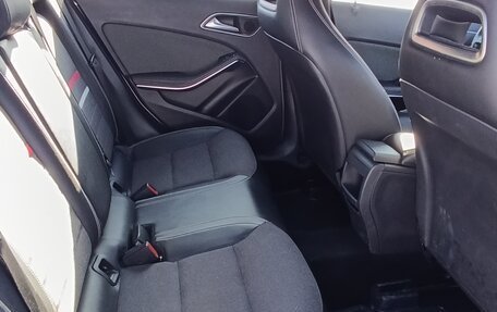 Mercedes-Benz A-Класс, 2014 год, 1 800 000 рублей, 13 фотография