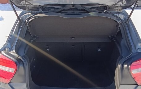 Mercedes-Benz A-Класс, 2014 год, 1 800 000 рублей, 15 фотография