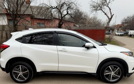 Honda HR-V II, 2021 год, 2 200 000 рублей, 7 фотография