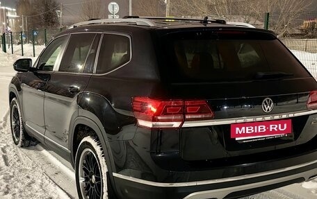 Volkswagen Teramont I, 2018 год, 3 450 000 рублей, 2 фотография