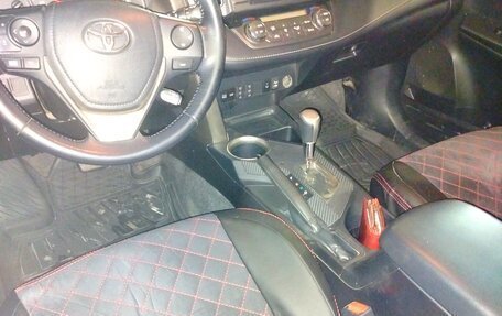 Toyota RAV4, 2013 год, 1 690 000 рублей, 15 фотография